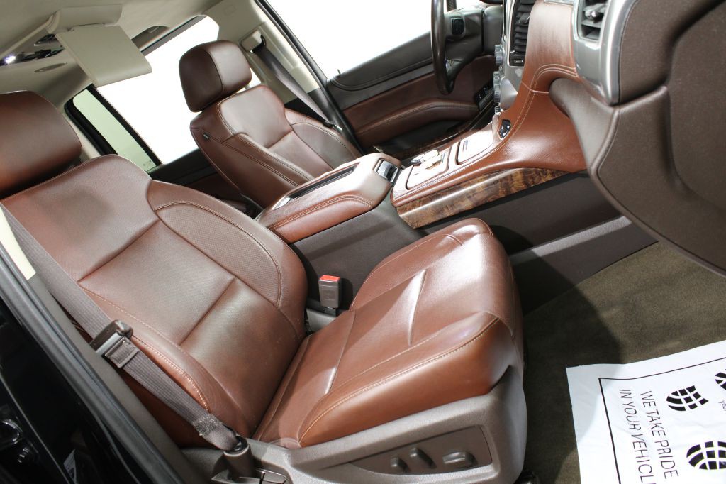 2016 Chevrolet Suburban Image 24