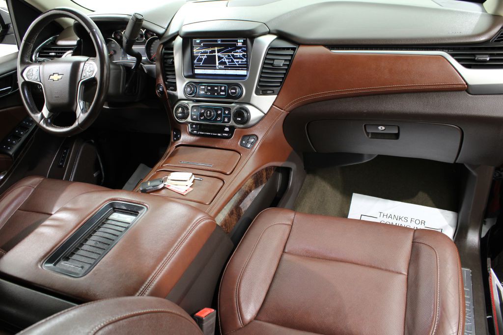 2016 Chevrolet Suburban Image 25