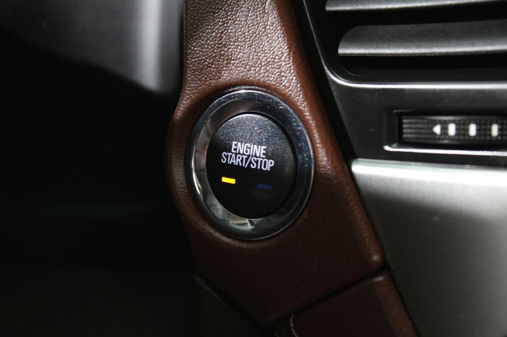 2016 Chevrolet Suburban Image 37