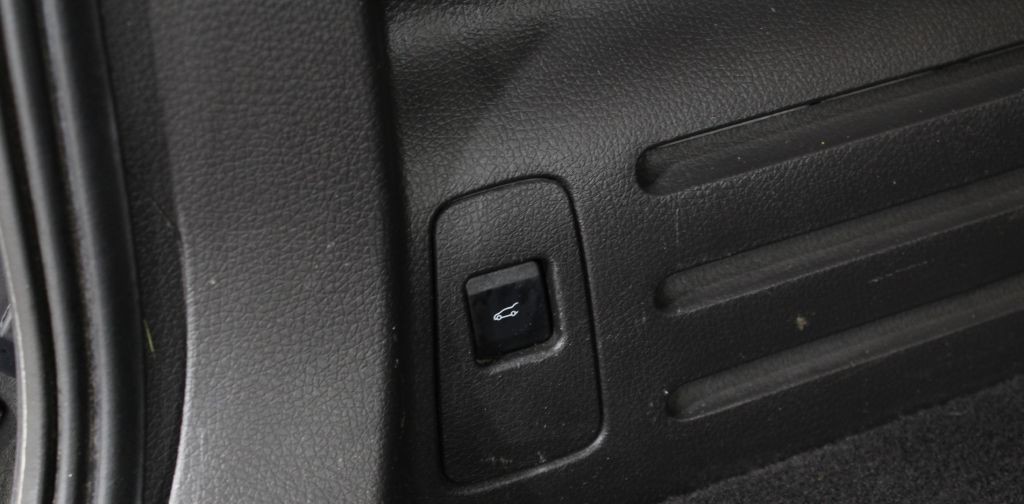 2015 Lincoln MKX Image 31