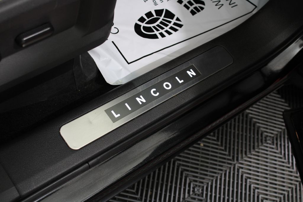 2015 Lincoln MKX Image 36
