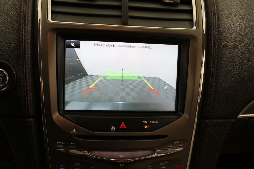 2015 Lincoln MKX Image 40