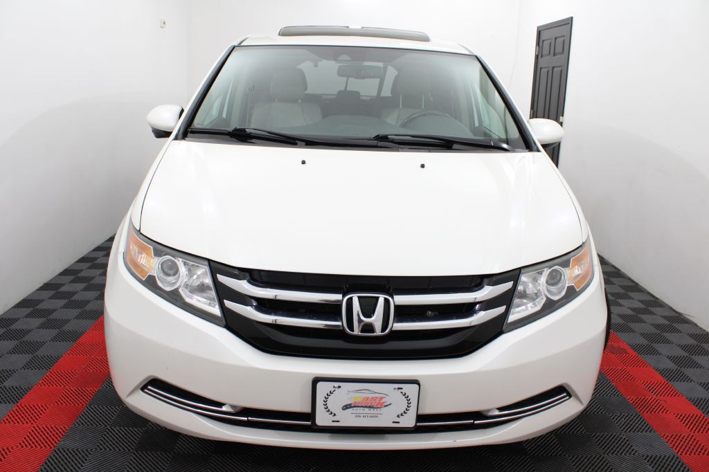 2014 Honda Odyssey Image 3