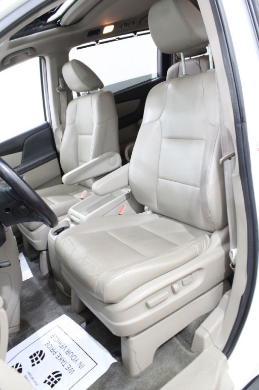 2014 Honda Odyssey Image 12