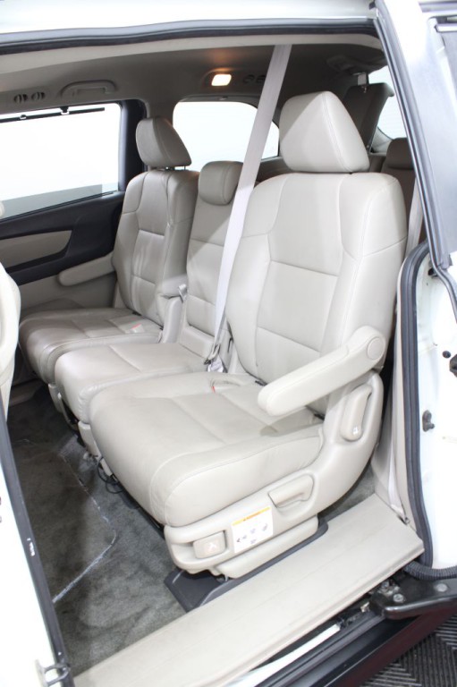2014 Honda Odyssey Image 13