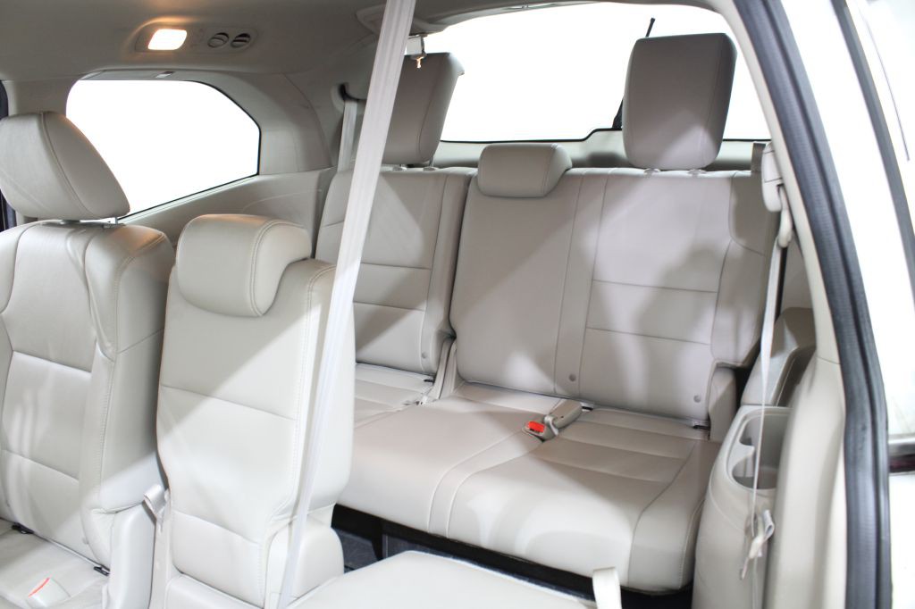2014 Honda Odyssey Image 14