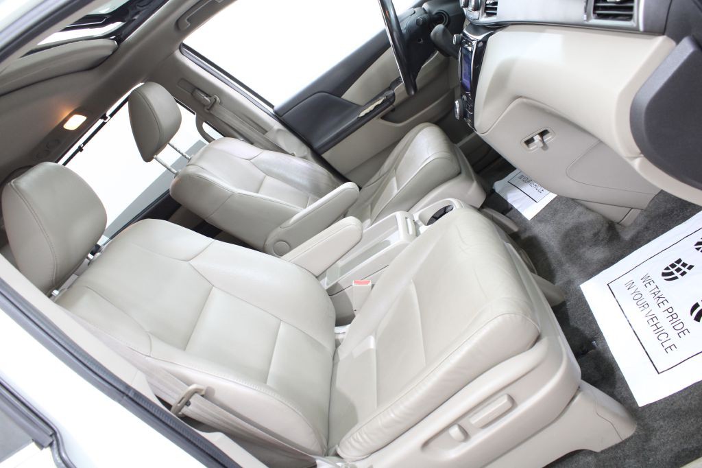 2014 Honda Odyssey Image 20