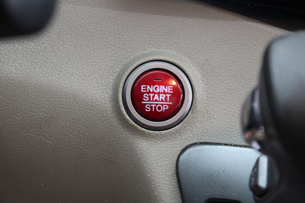 2014 Honda Odyssey Image 22