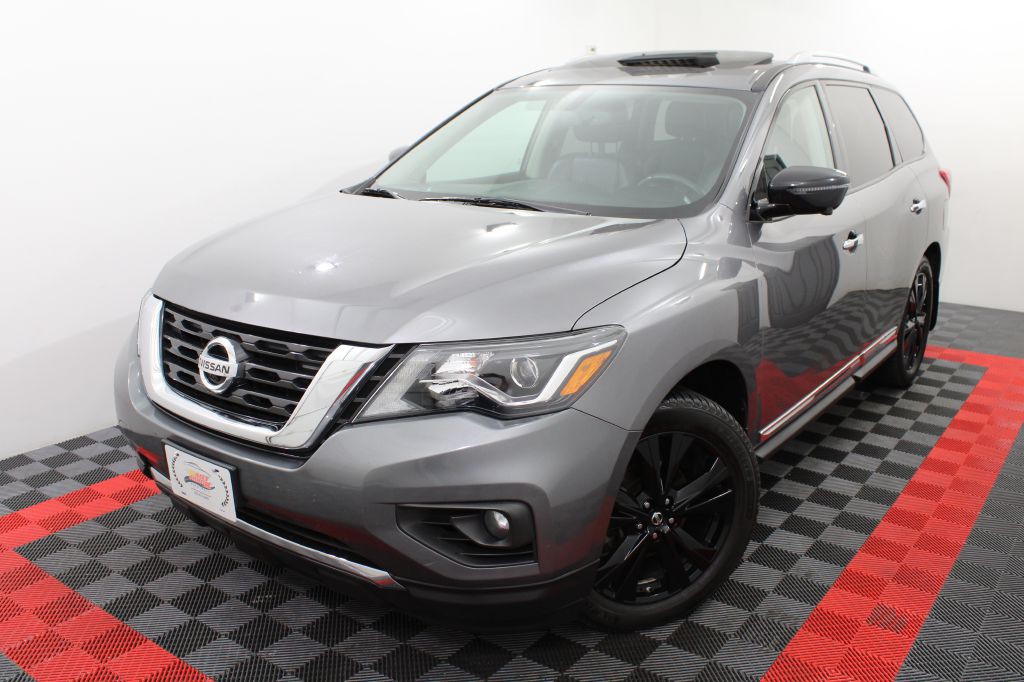 2017 Nissan Pathfinder Image 3