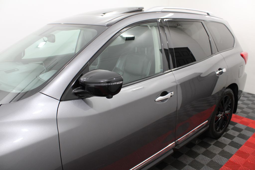 2017 Nissan Pathfinder Image 7