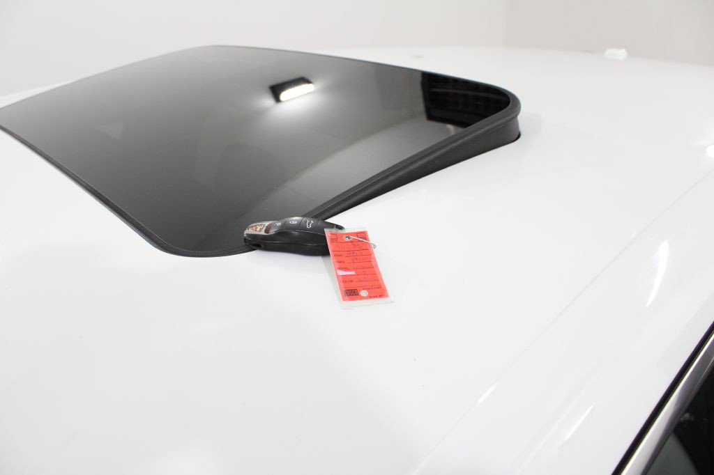 2012 Porsche Cayenne Image 9