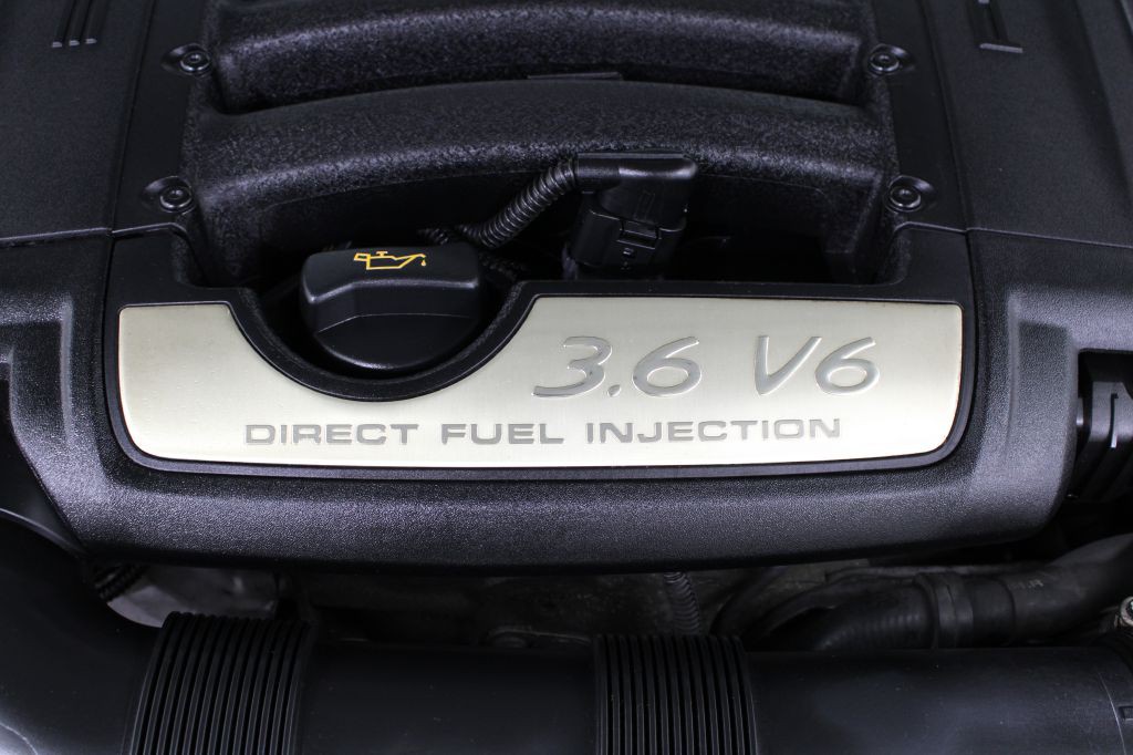 2012 Porsche Cayenne Image 46