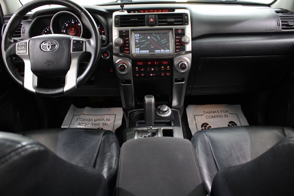 2013 Toyota 4Runner Image 2
