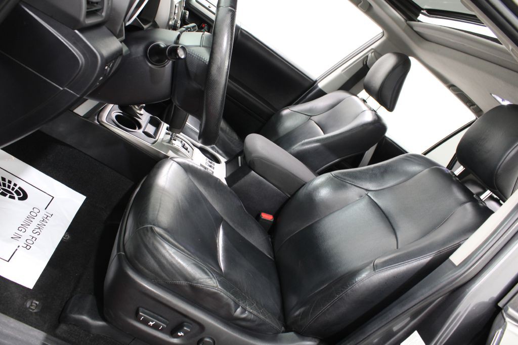 2013 Toyota 4Runner Image 19