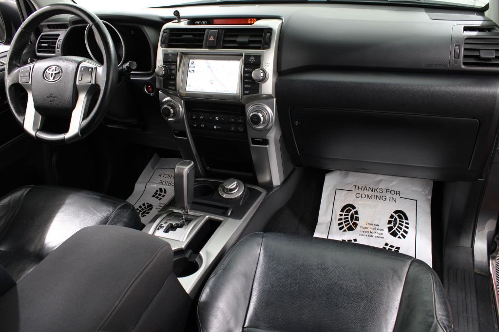 2013 Toyota 4Runner Image 29