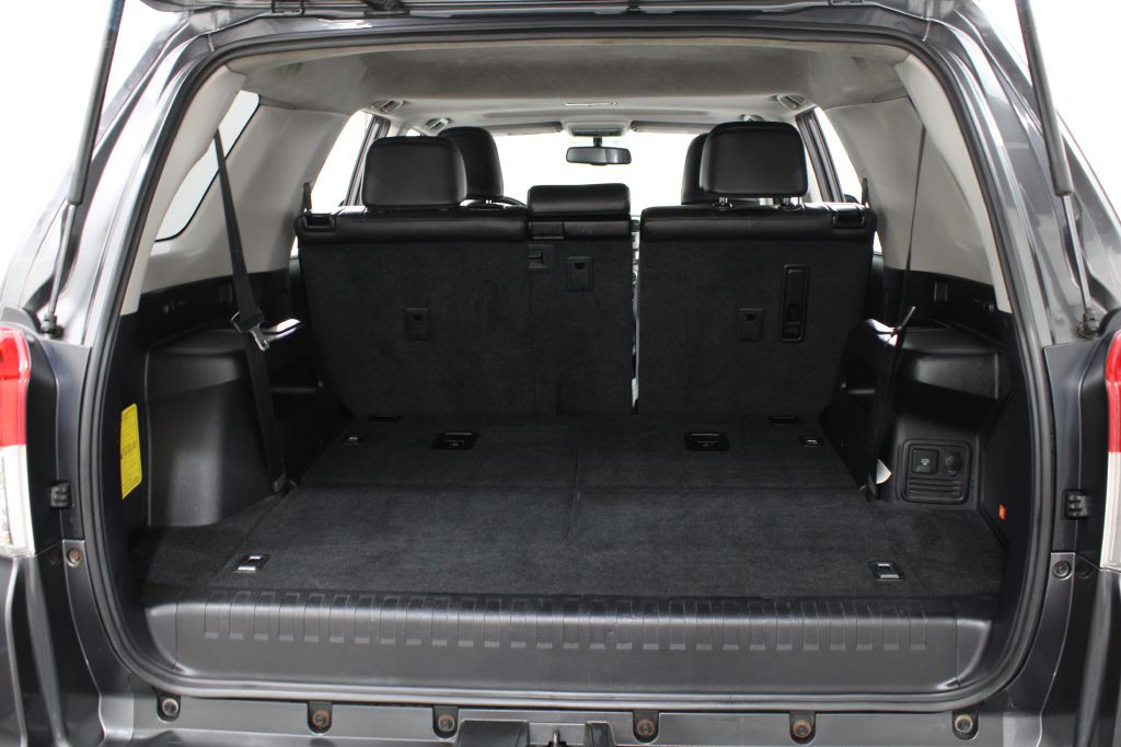 2013 Toyota 4Runner Image 31