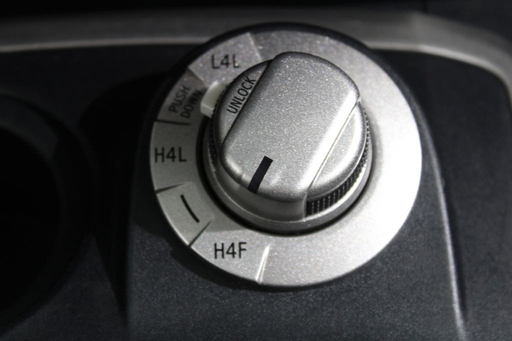 2013 Toyota 4Runner Image 39