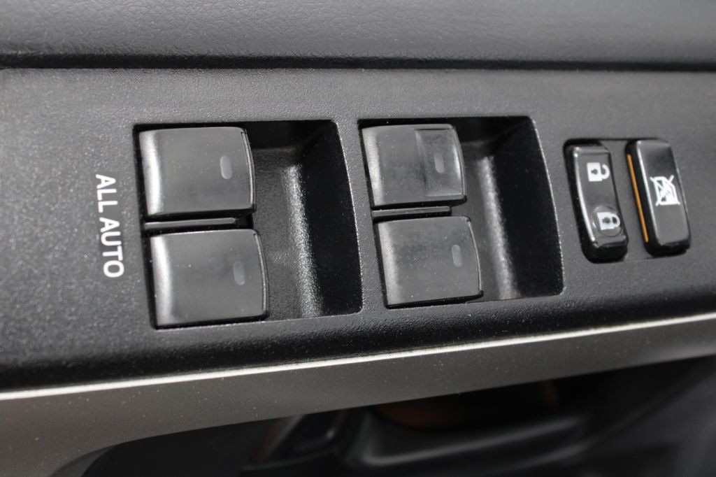 2013 Toyota 4Runner Image 44