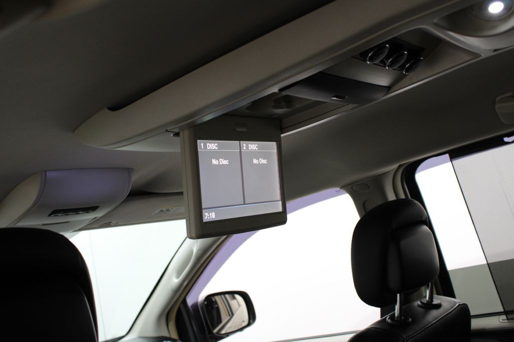 2016 Chrysler Town & Country Image 18