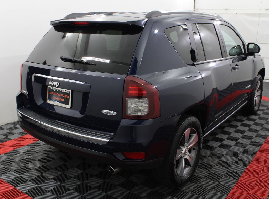 2017 Jeep Compass Image 7