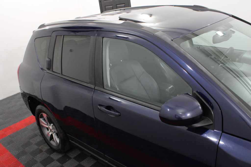 2017 Jeep Compass Image 8
