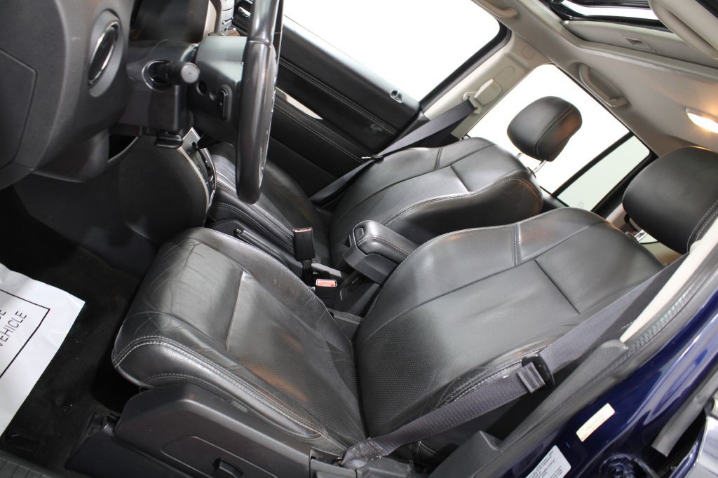 2017 Jeep Compass Image 17