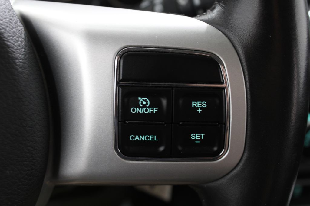2017 Jeep Compass Image 33
