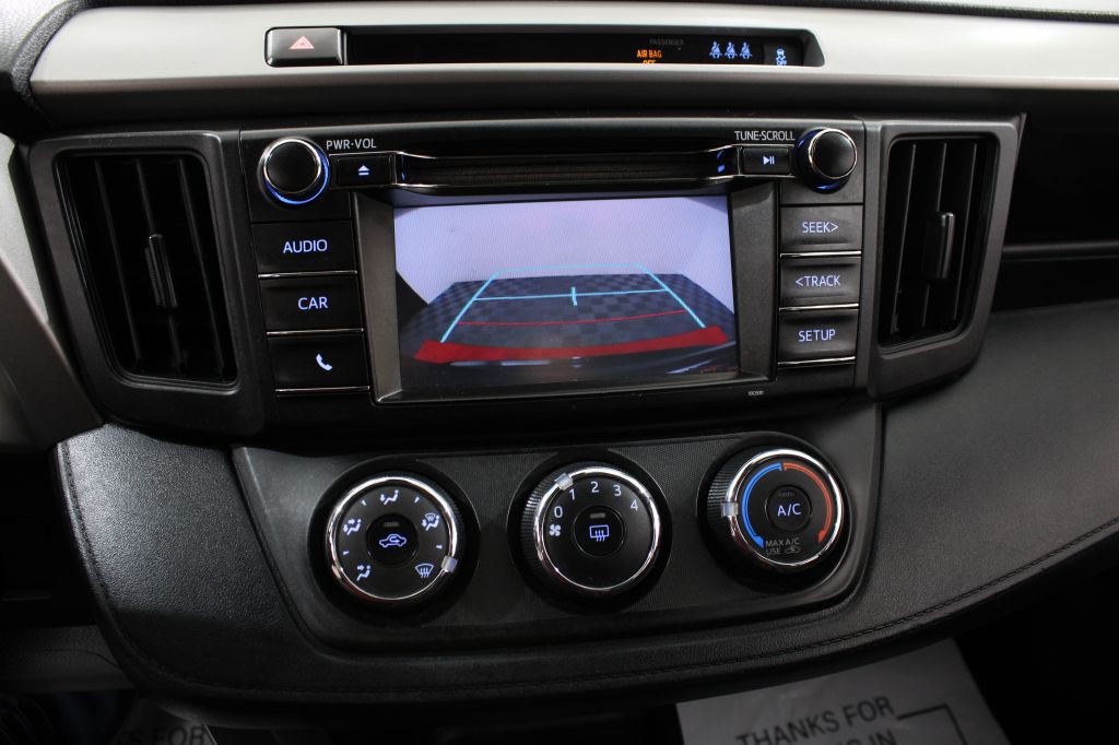 2017 Toyota Rav4 Image 22
