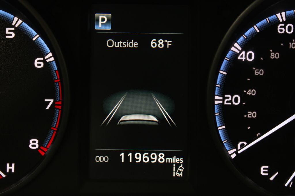 2017 Toyota Rav4 Image 26