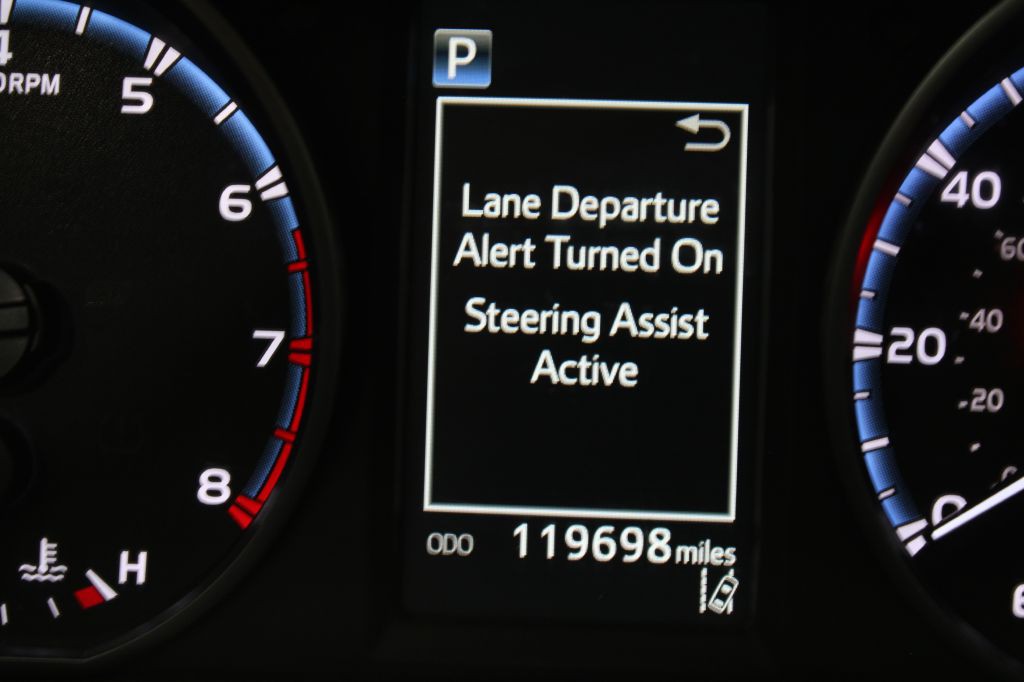 2017 Toyota Rav4 Image 27