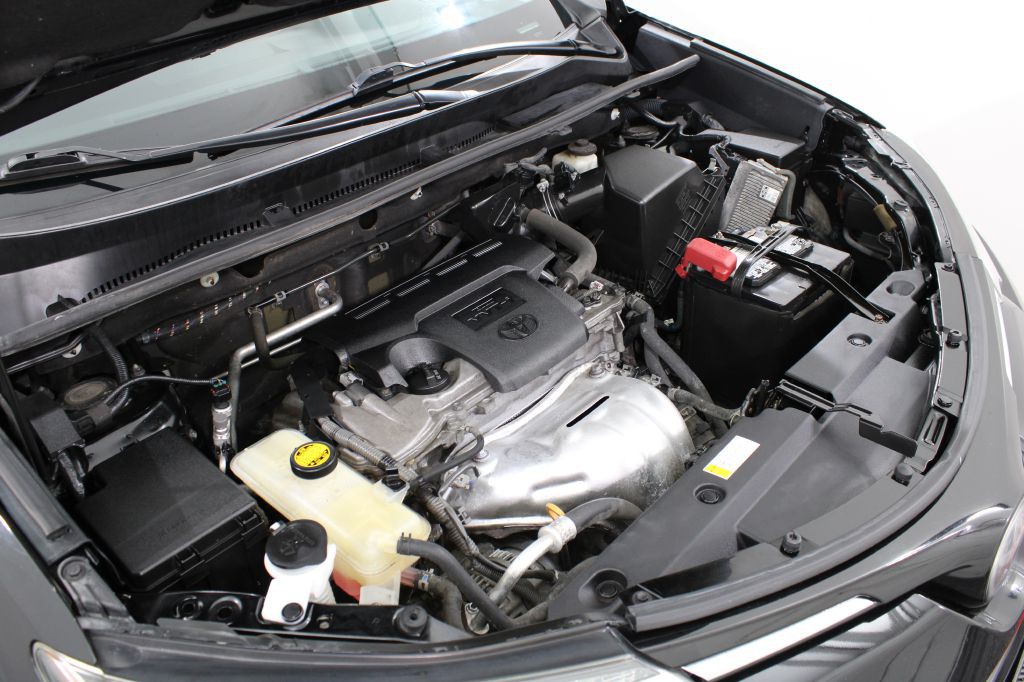 2017 Toyota Rav4 Image 39