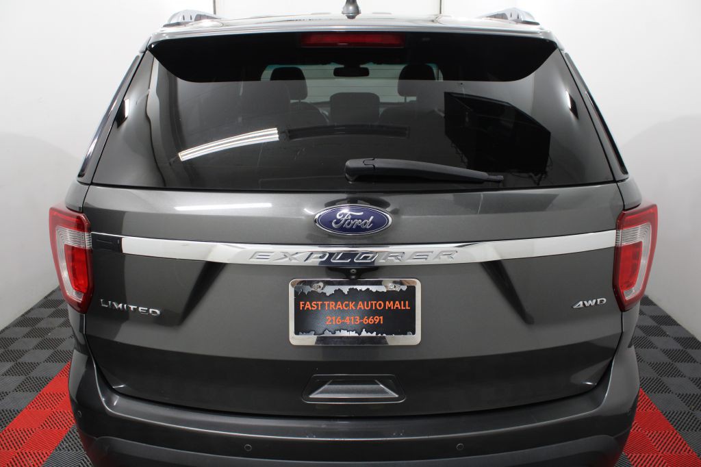 2016 Ford Explorer Image 6