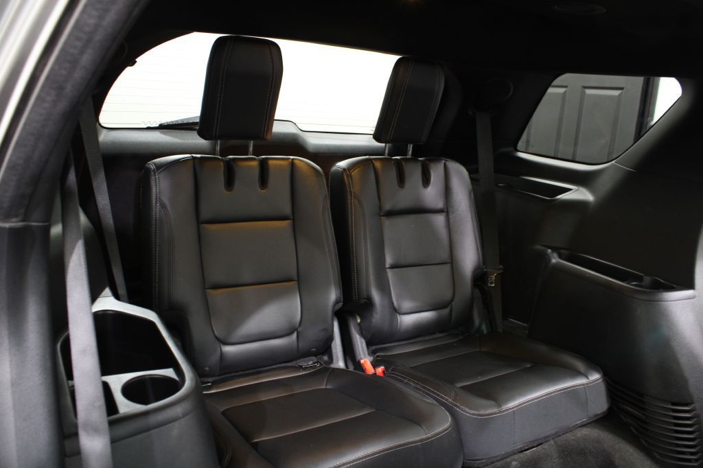 2016 Ford Explorer Image 22
