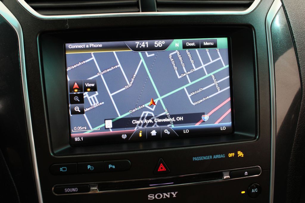 2016 Ford Explorer Image 30