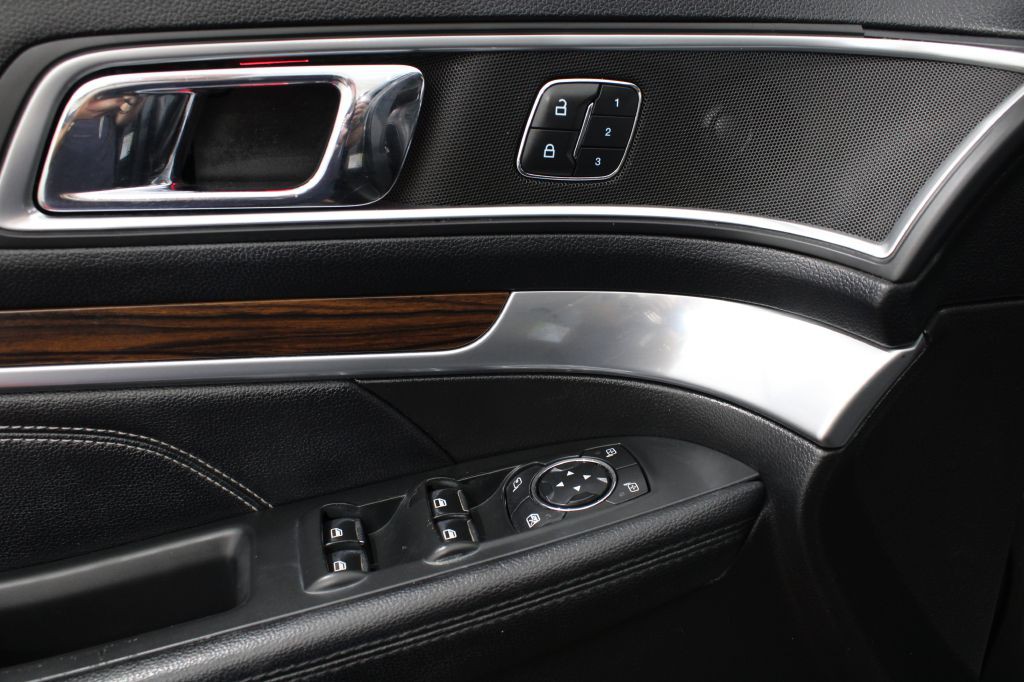 2016 Ford Explorer Image 47