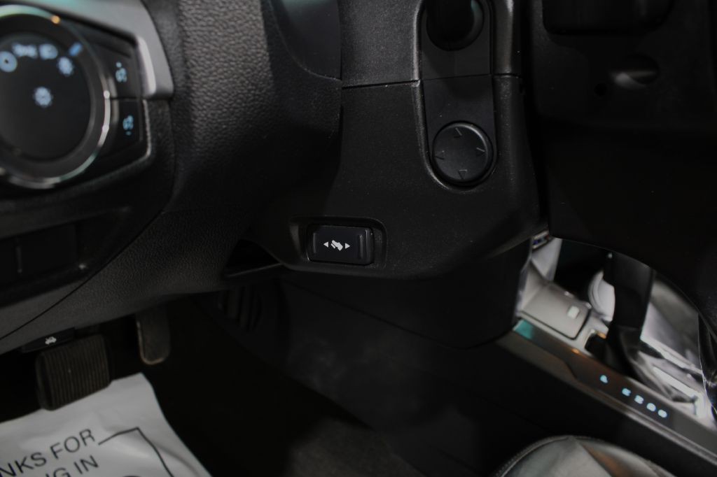 2016 Ford Explorer Image 52
