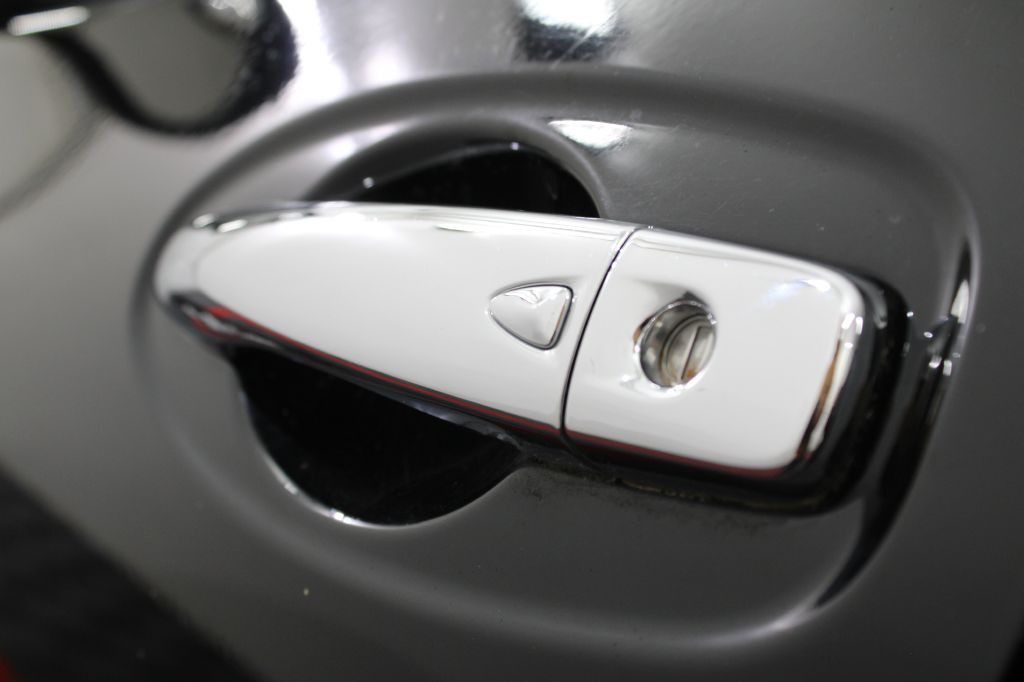 2015 Nissan Rogue Image 8