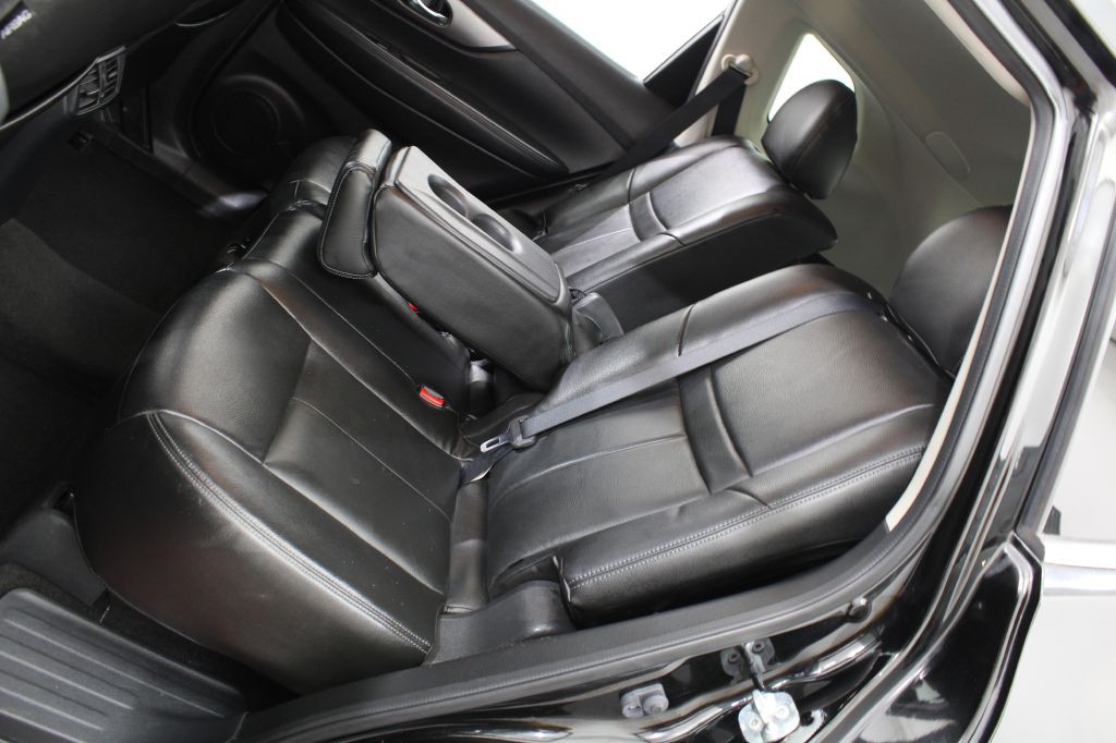 2015 Nissan Rogue Image 14