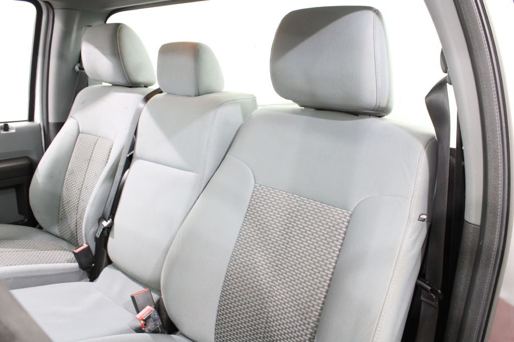 2013 Ford F-250 Image 24