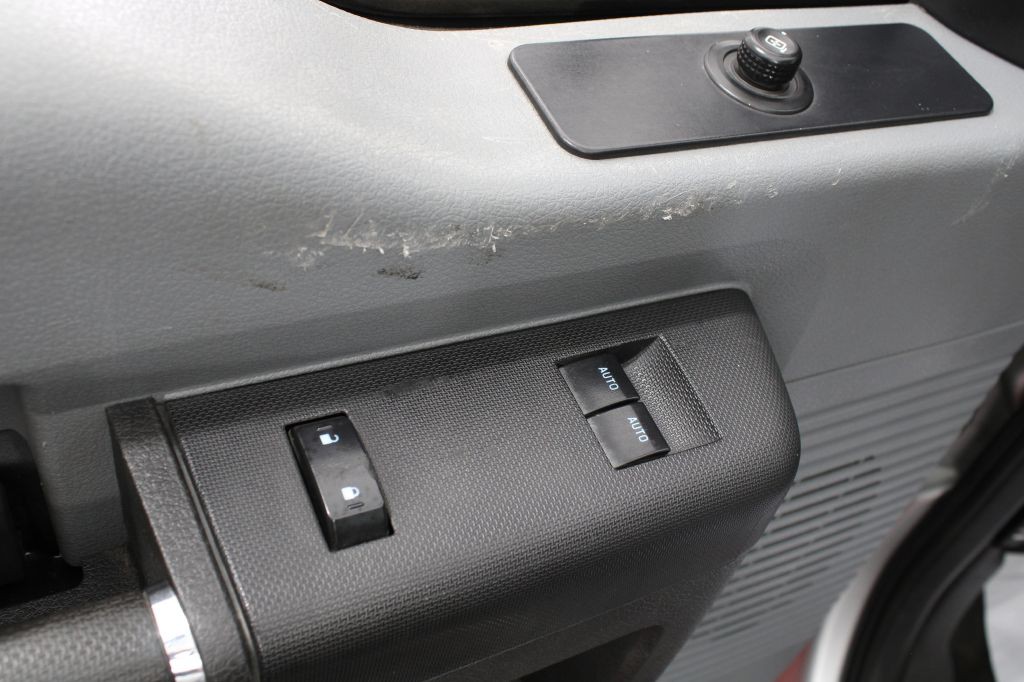 2013 Ford F-250 Image 35
