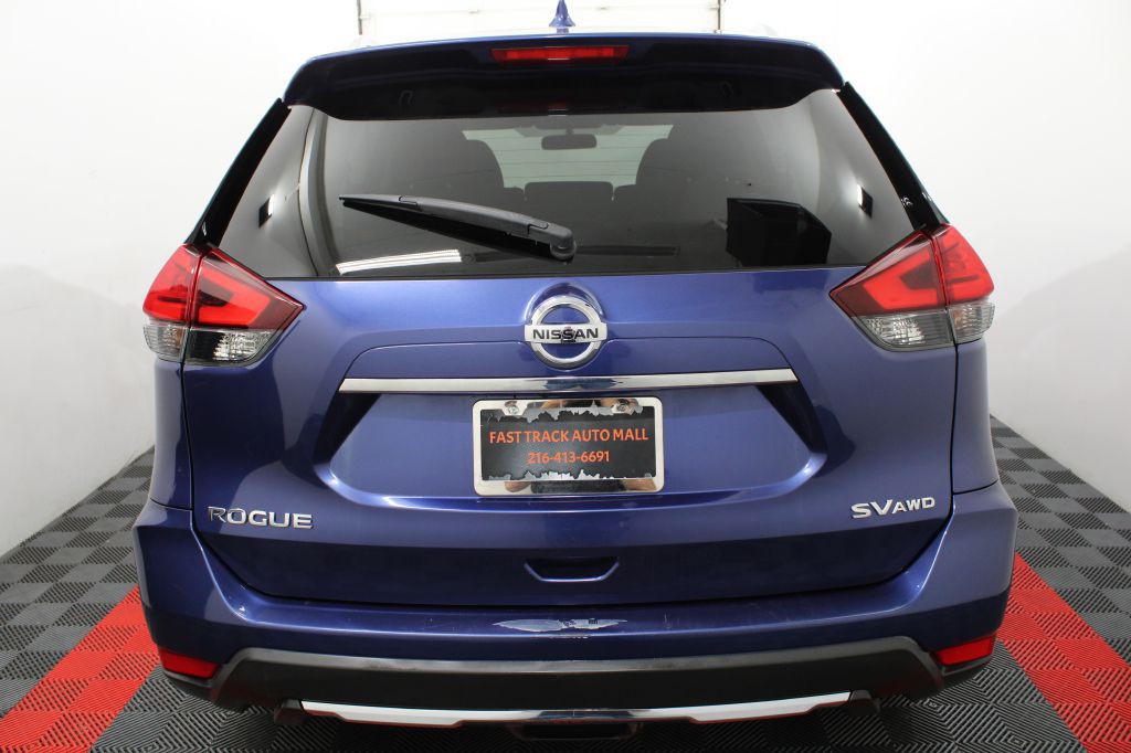 2017 Nissan Rogue Image 5