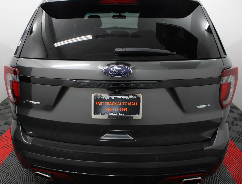 2017 Ford Explorer Image 6