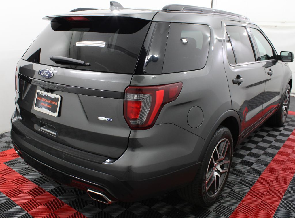 2017 Ford Explorer Image 7