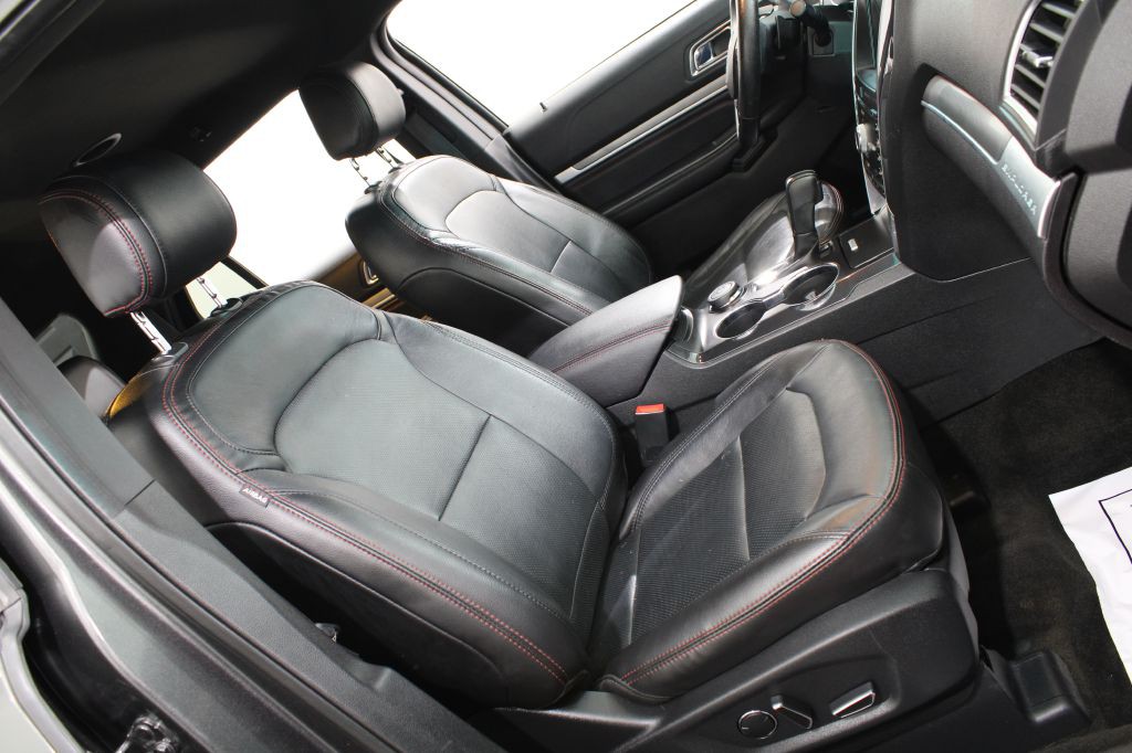 2017 Ford Explorer Image 25