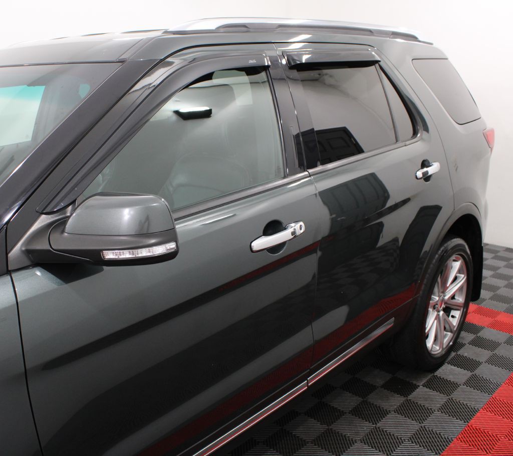 2016 Ford Explorer Image 10
