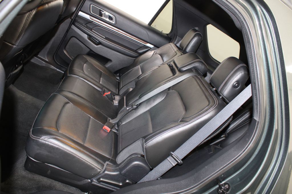 2016 Ford Explorer Image 19