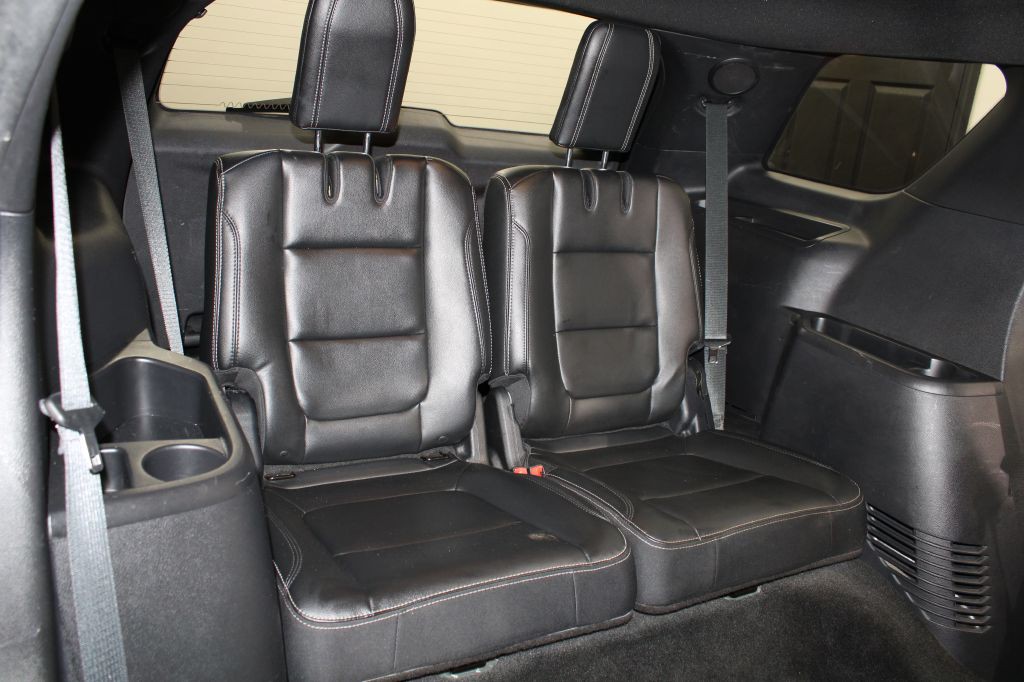 2016 Ford Explorer Image 23