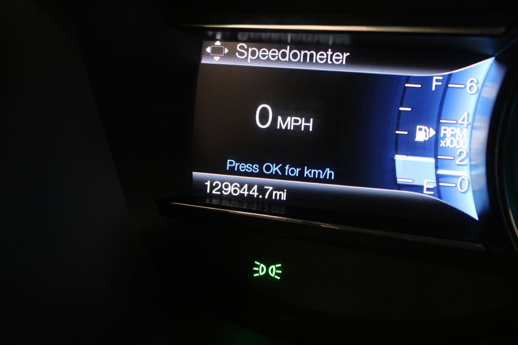 2016 Ford Explorer Image 37
