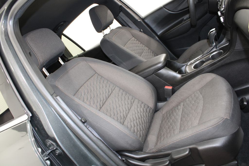 2019 Chevrolet Equinox Image 26