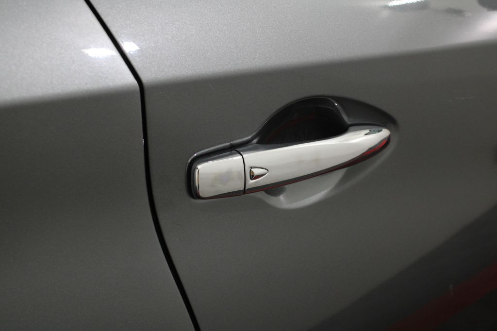 2017 Nissan Murano Image 10